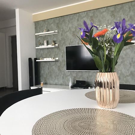 Pipera Lake View By Acme Rent Bucureşti Eksteriør bilde