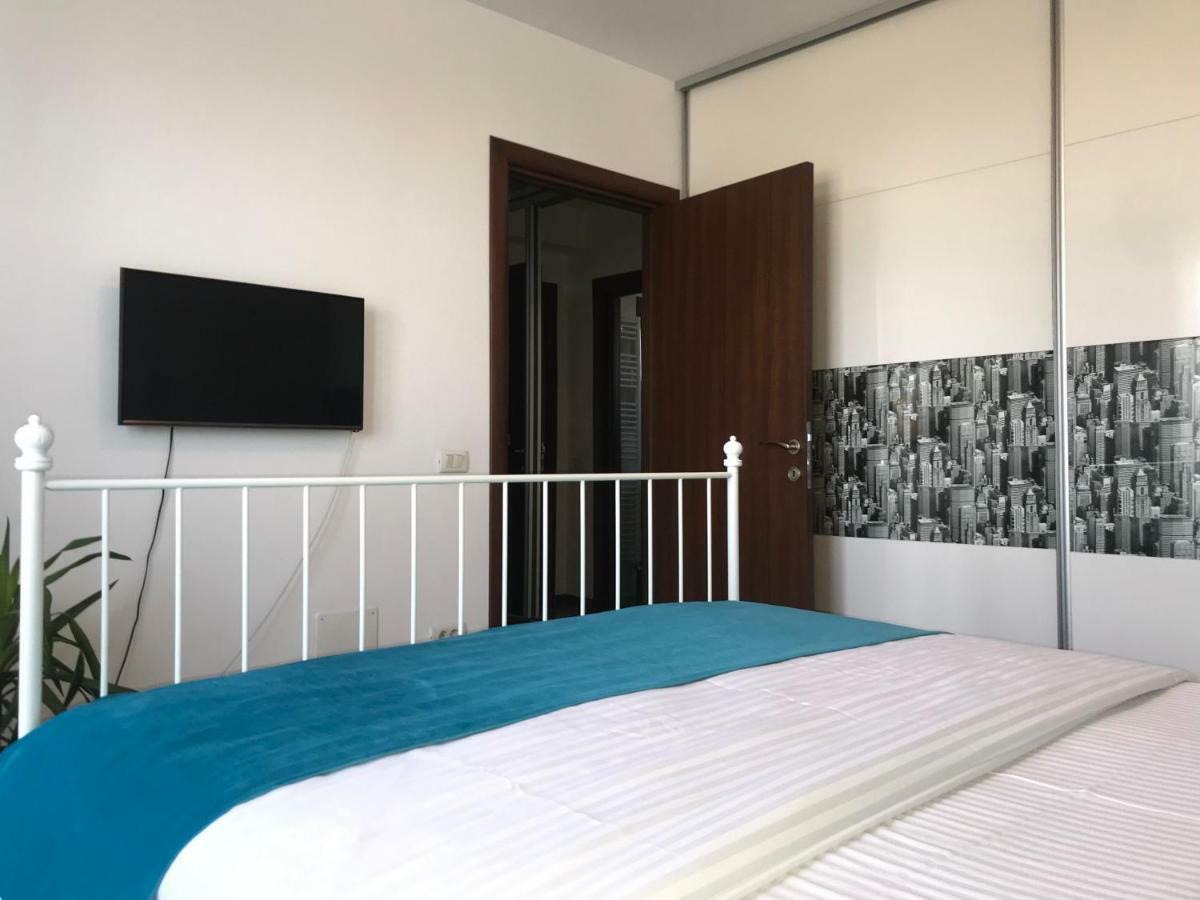 Pipera Lake View By Acme Rent Bucureşti Eksteriør bilde